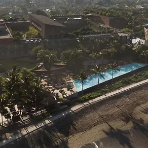 ***** Resort Potato Head Suites&studios Indonesia